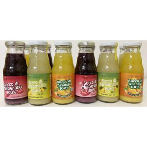 Succhi di frutta misti bergamotto melograno e arancia